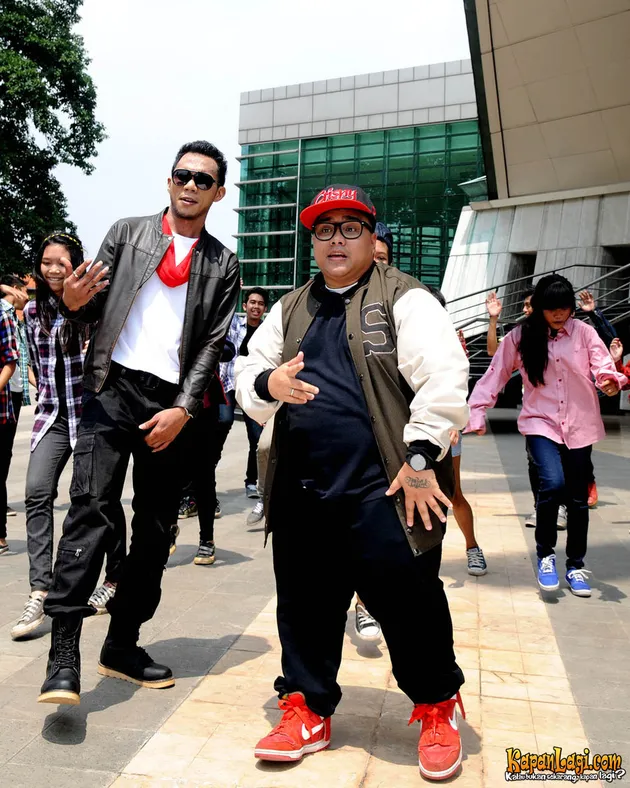 Norman Kamaru dan Saykoji