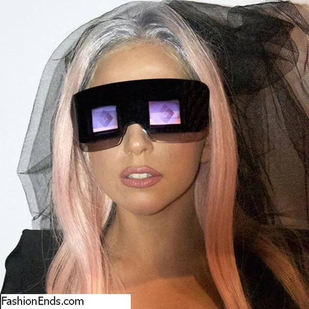 Kacamata Lady Gaga