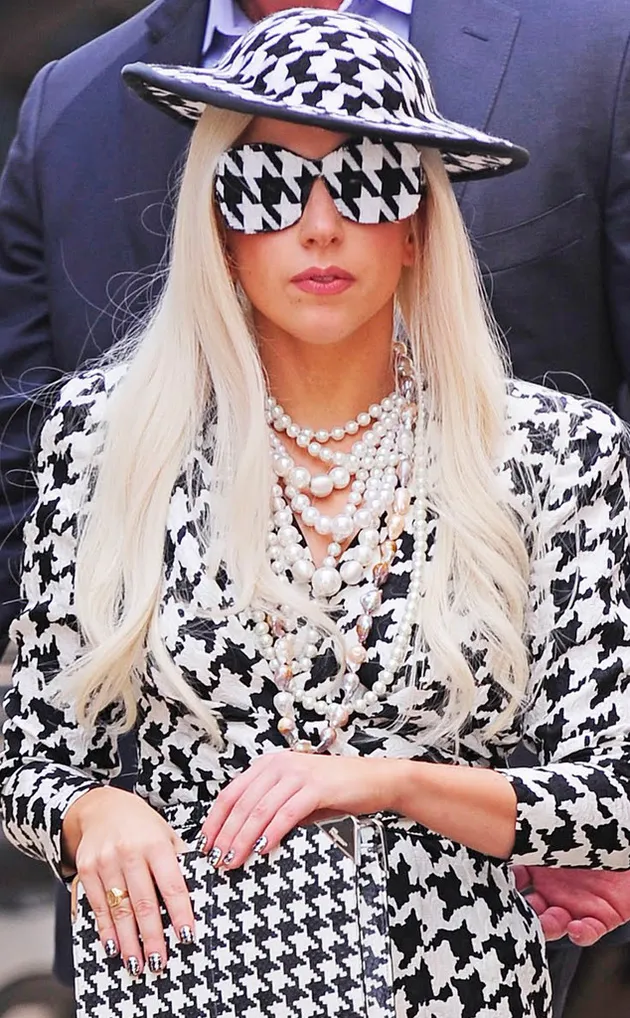 Kacamata Lady Gaga