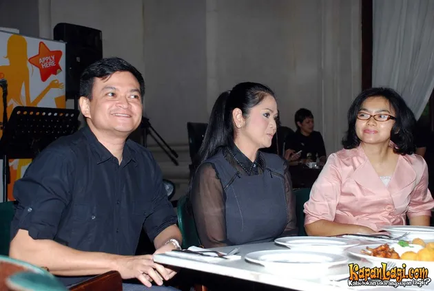 vina panduwinata