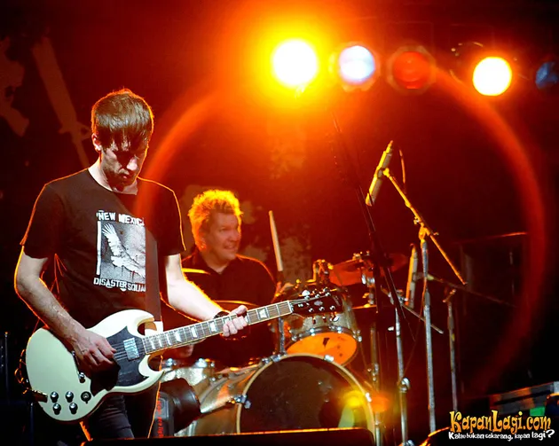 anti flag