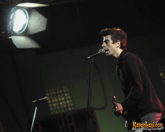 anti flag