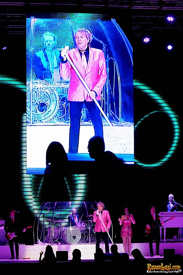 Rod Stewart