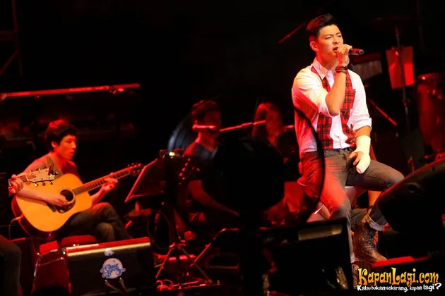 tim hwang