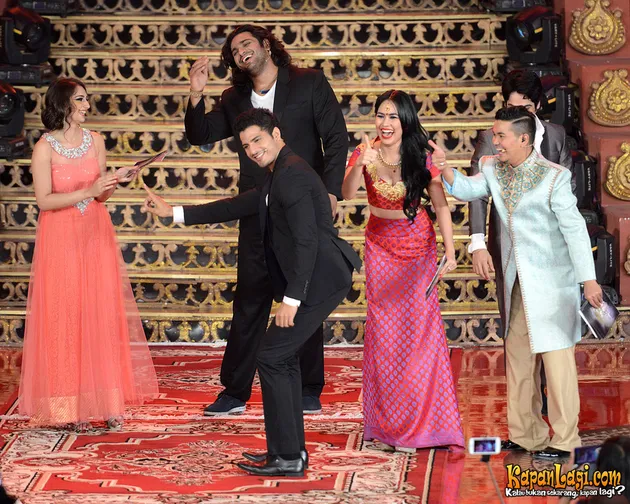 Kostum Cantik di Mahabharata Show