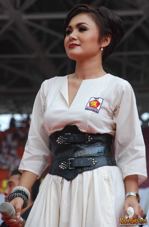 yuni shara