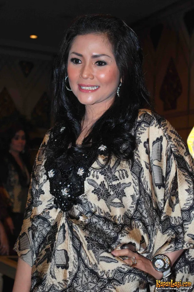 kristina, cici paramida, ikke nurjanah