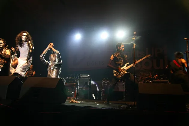 kuburan band, wai rejected