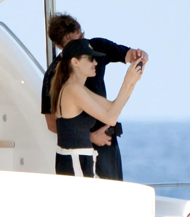 Angelina Jolie - Brad Pitt