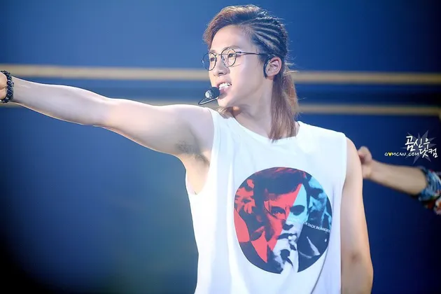 Ketiak Seksi Para Idol