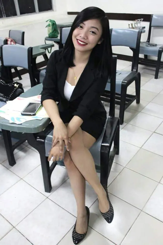 guru cantik, guru seksi, foto unik, foto guru cantik