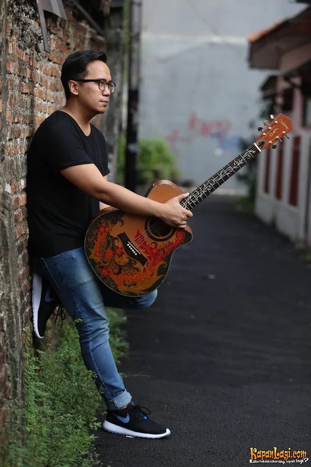 Ternyata, pelantun Lebih Indah ini mengaku sering mendengarkan J-Pop dan K-Pop.