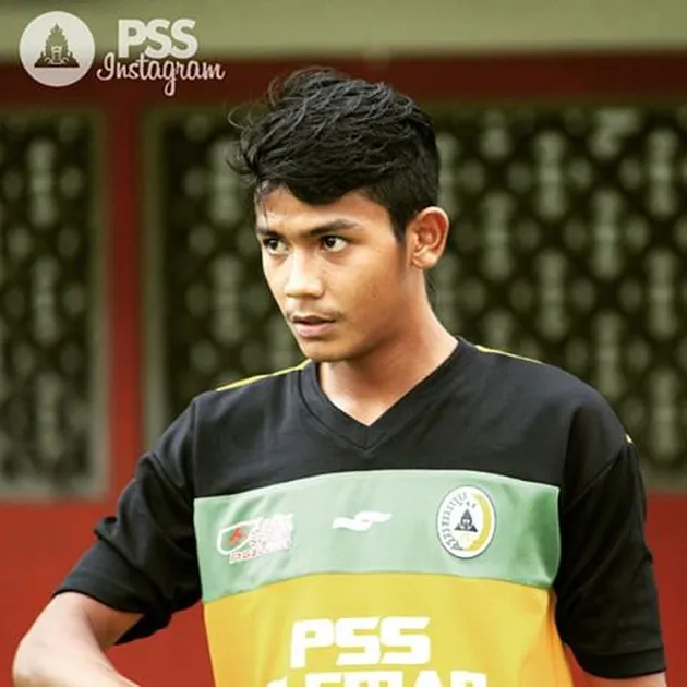 Artis lahir di 17 Agustus