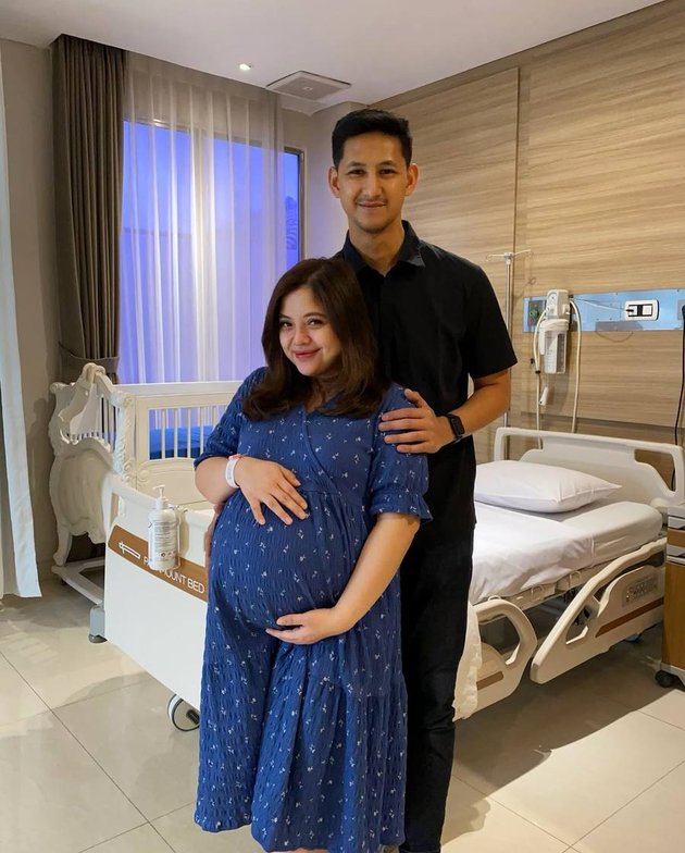 Giving Birth on New Year's Moment, 8 Photos of Tasya Kamila's Second Child Delivery - Adorable Beautiful Baby