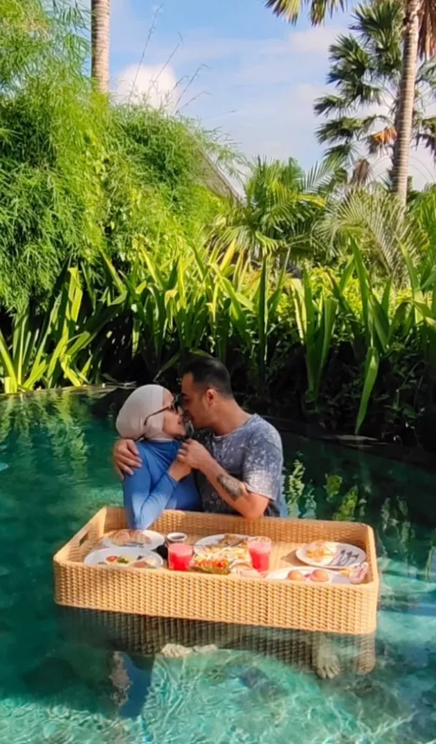venna melinda, ferry irawan