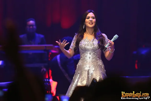 konser tunggal Raisa