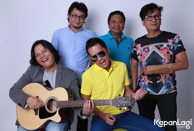 Fathur cs memberikan satu kado manis berupa hits terbaru yang berjudul Keliru. Single ini merupakan sebuah karya remake dari lagu milik Ruth Sahanaya di tahun 1999 silam.