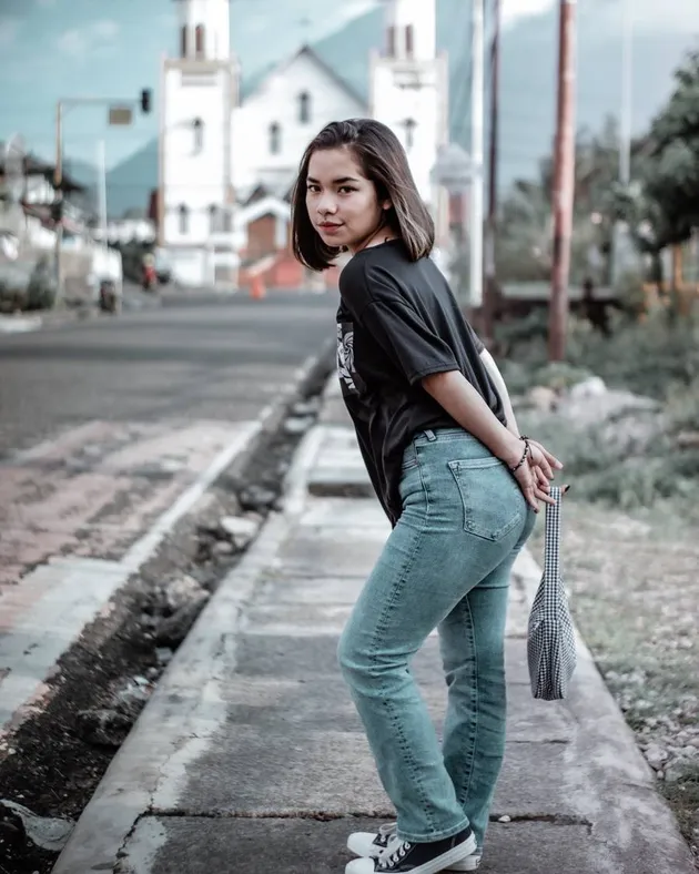 Kakak Betrand Peto Chetryn Ketrin