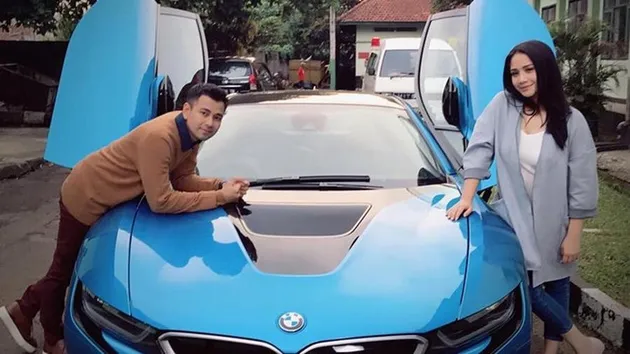 mobil raffi ahmad, harga mobil seleb
