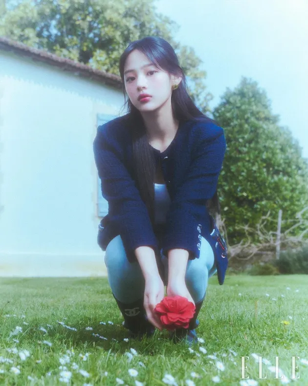 Minji NEWJEANS