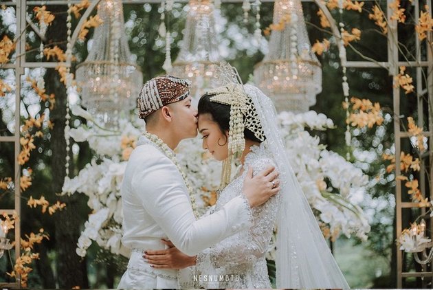 After Singlehood, Here are 10 Moments of Kevin Lilliana and Oskar Mahendra's Wedding Ceremony
