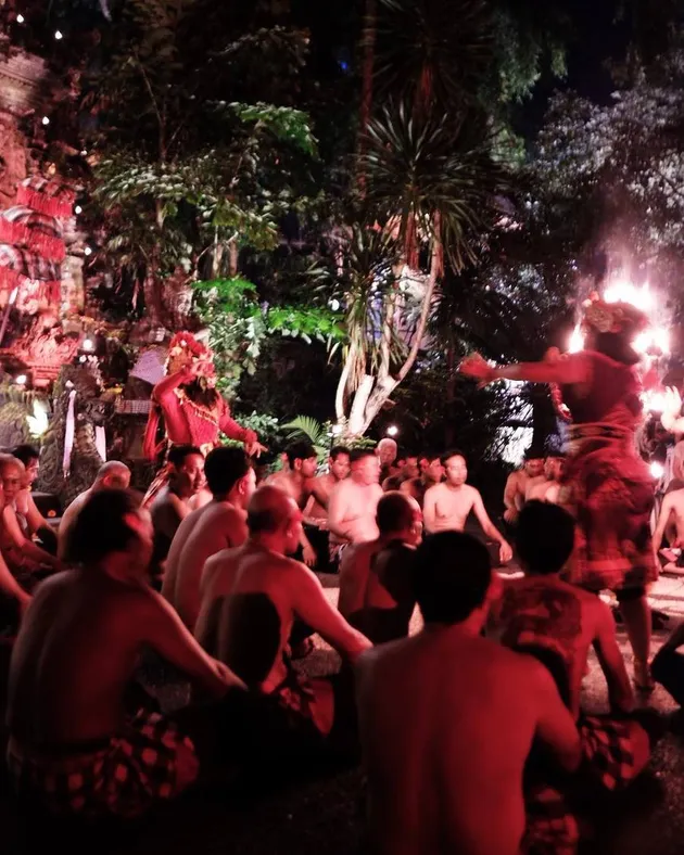 Liburan Arief - Tipang