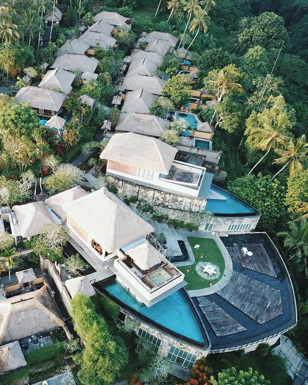 Liburan Arief - Tipang