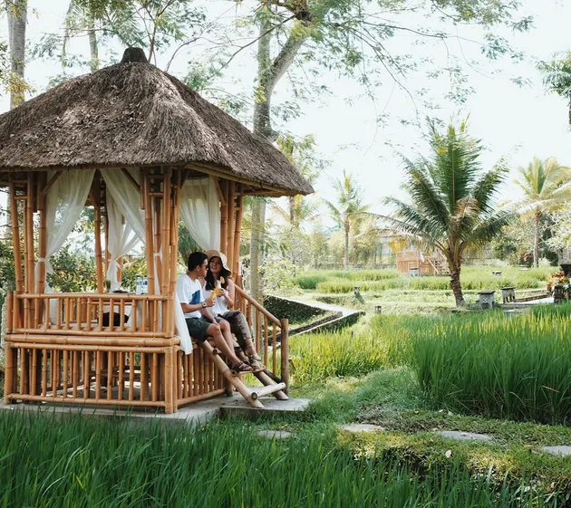 Liburan Arief - Tipang