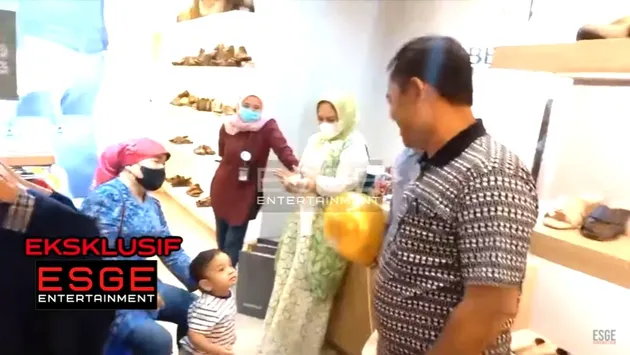 Faisal Ayah Bibi Ajak Gala Sky Jalan-Jalan