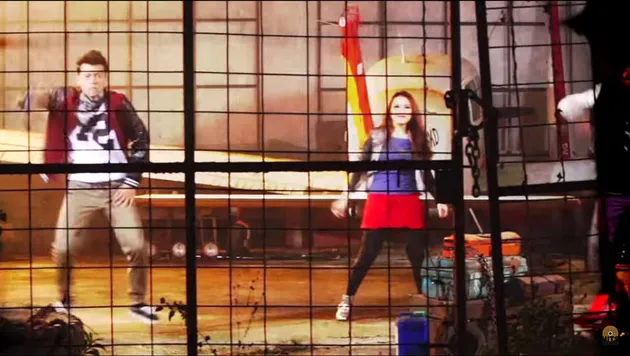 Lewat \&#039;Sambalado\&#039; Ayu Ting Ting Berikan Goyangan \&#039;Ulek Sambel\&#039;