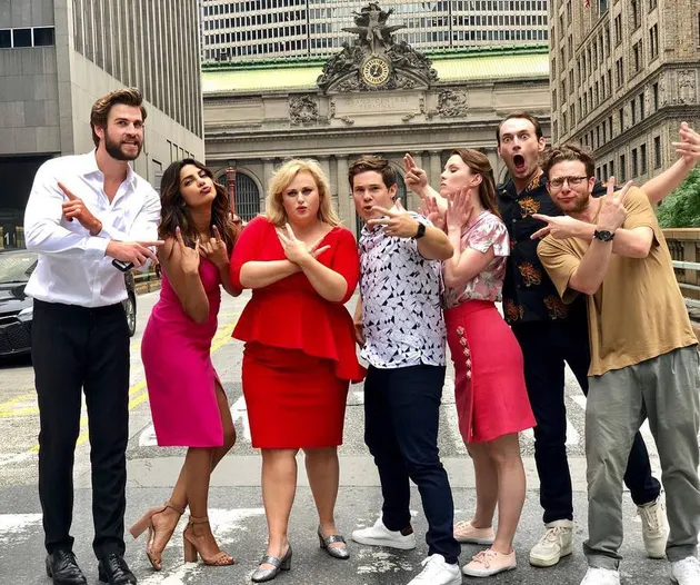 Film Liam Hemsworth Priyanka Chopra