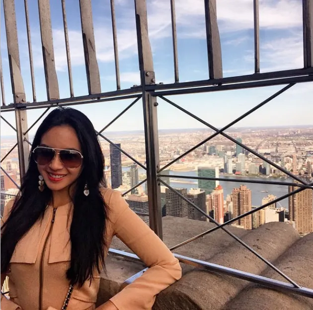 Elvira Devinamira