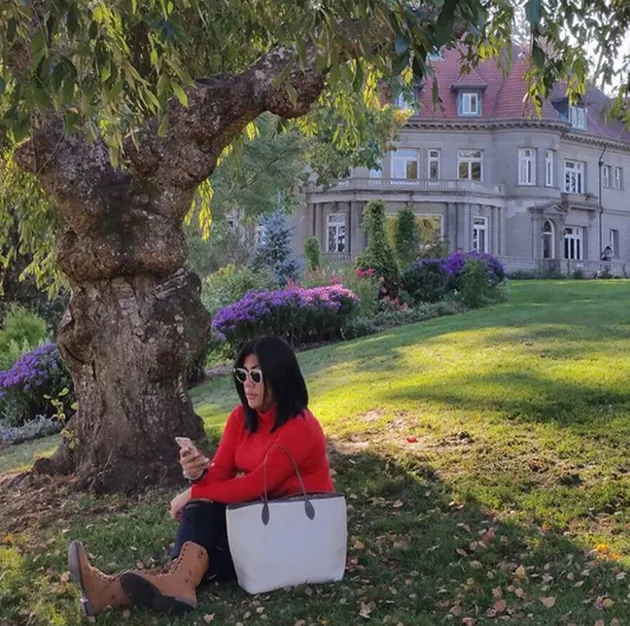 Liburan Regina Ivanova ke Amerika Serikat