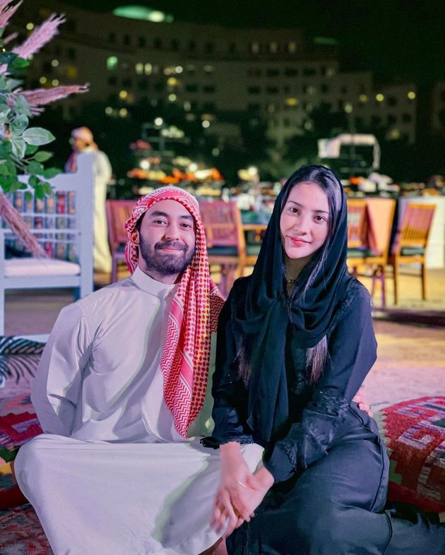 Vacation to Bahrain, Peek at 7 Intimate Photos of Anya Geraldine with Nadif Zahiruddin, Allegedly Her New Boyfriend