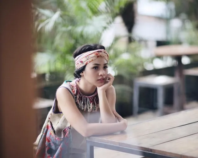 Andien Pakai Bikini di Bali