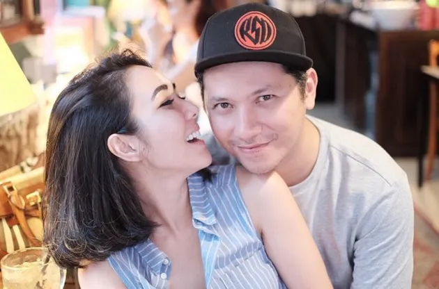 Gading, Gisel, Gempi Liburan ke Singapura