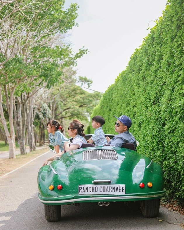 Vacationing in Thailand, Chelsea Olivia and Glenn Alinskie Have a Family Photoshoot with Their Adorable Children