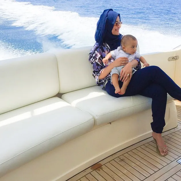 Shireen &amp; Zaskia Sungkar