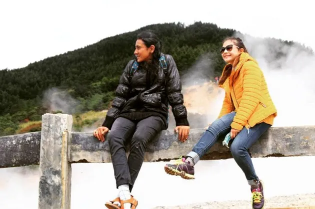 Liburan Prilly Latuconsina