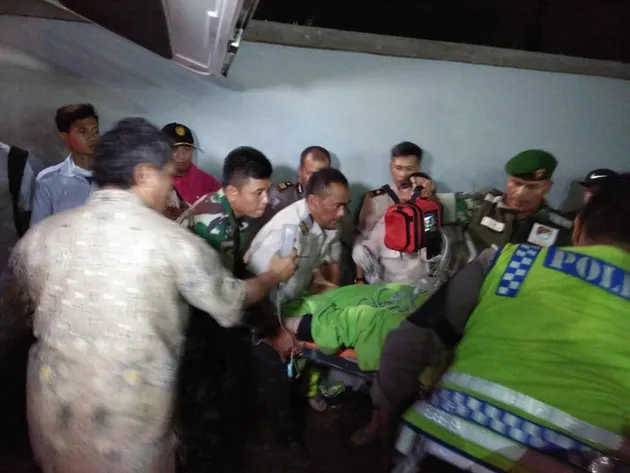 longsor, bencana alam, longsor underpass soetta, longsor soekarno hatta