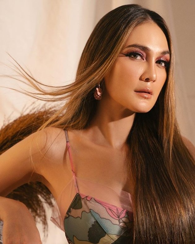 Luna Maya Appears with Rapunzel-like Long Hair, Here are 9 Photos of Her Latest Photoshoot that are Super Cool!