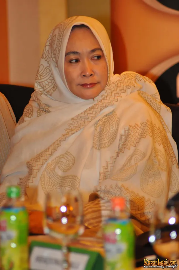 DI BAWAH LINDUNGAN KABAH