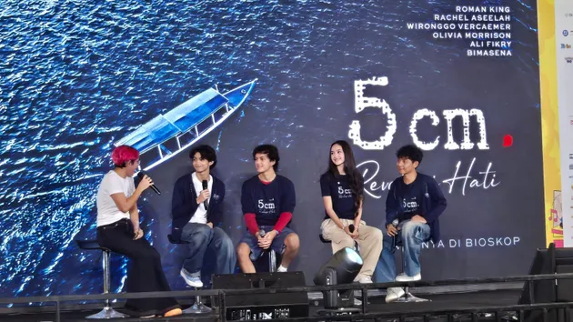 5cm: Revolusi Hati