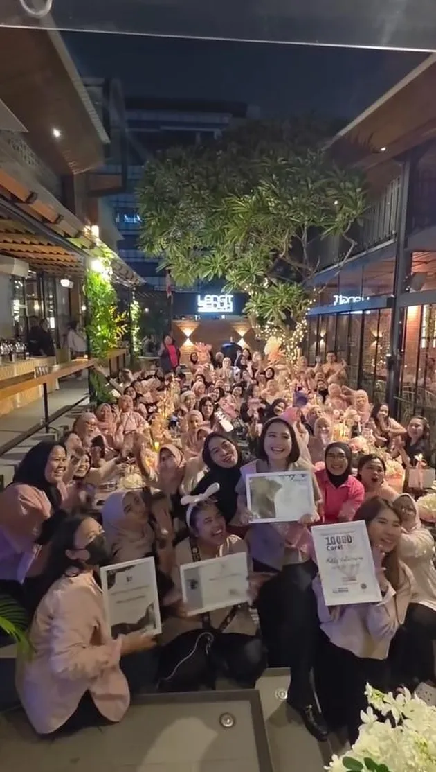 Prilly Latuconsina