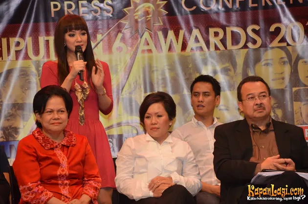 LIPUTAN 6 AWARDS 2012 - INSPIRASI ISTIMEWA INDONESIA 