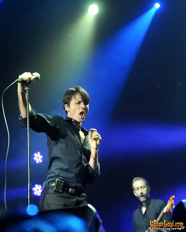 Suede / Shontelle / Taio Cruz