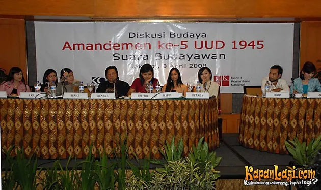 diskusi budaya
