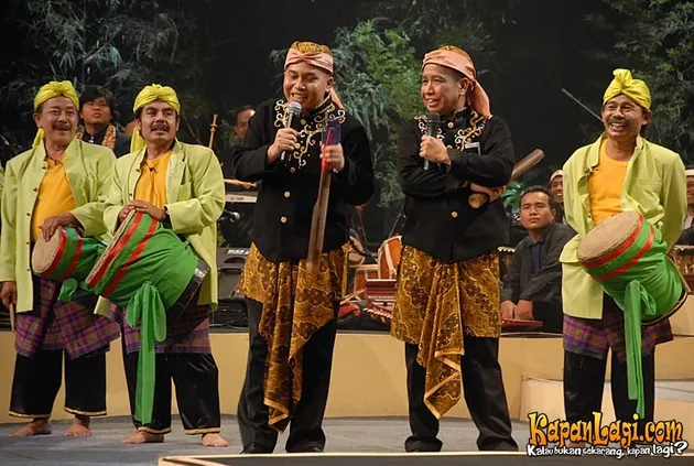 lolongseran selebritis