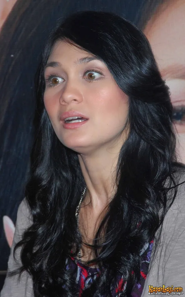 luna_maya