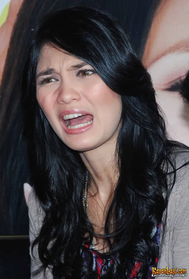 luna_maya